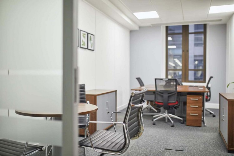 Incspaces. Offer professional serviced offices at the Old Jewry for rent for teams of up to 100 people.